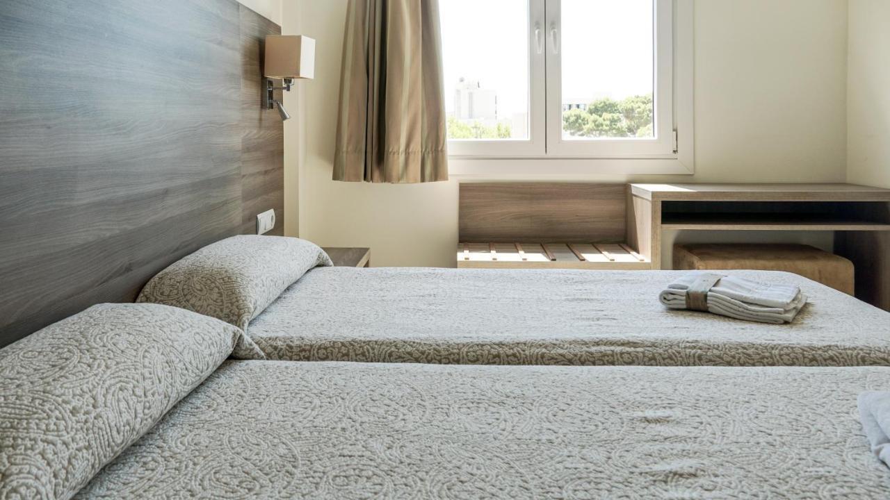 Cabot Tres Torres Apartamentos Плая де Палма Екстериор снимка