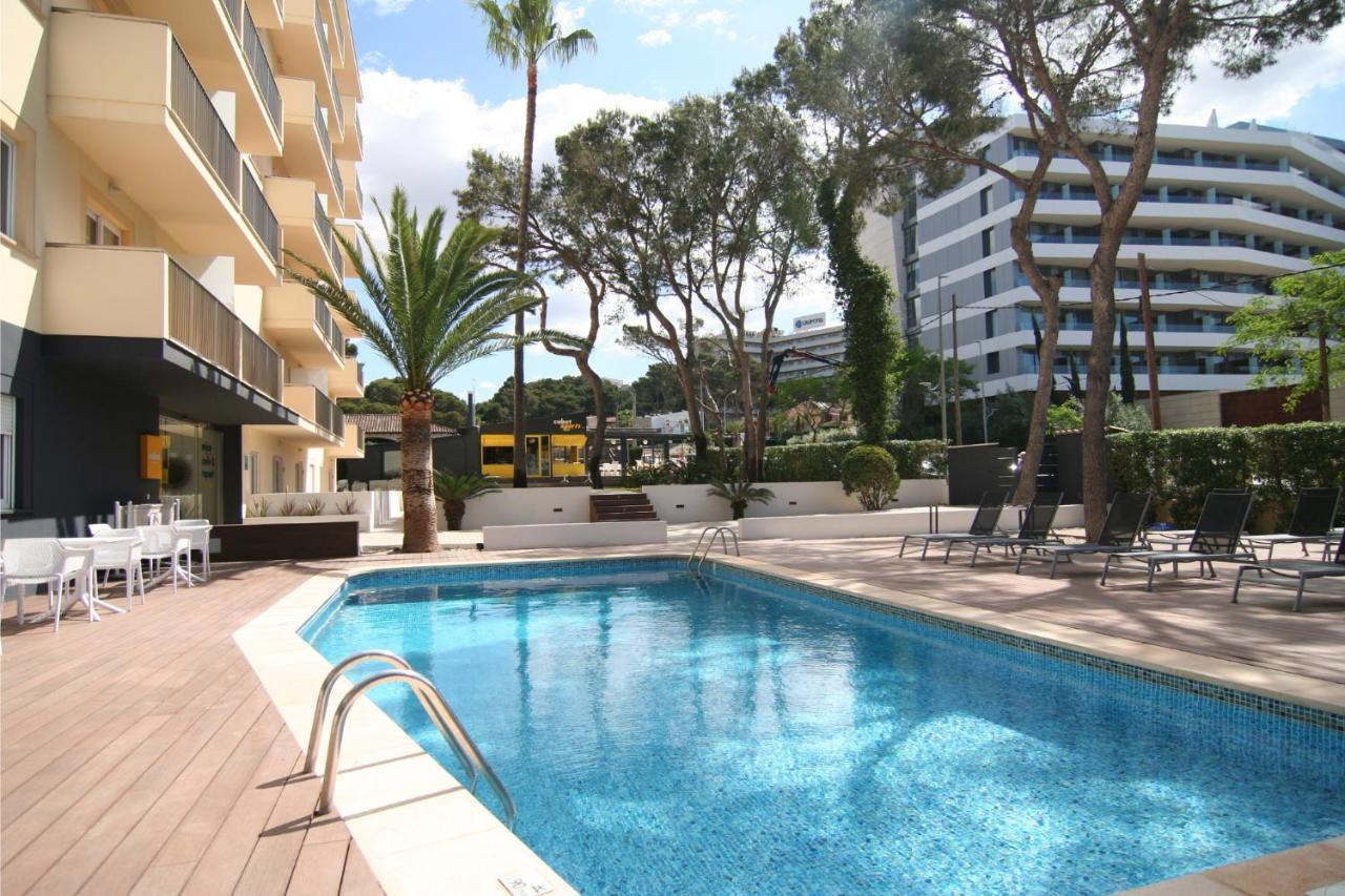 Cabot Tres Torres Apartamentos Плая де Палма Екстериор снимка