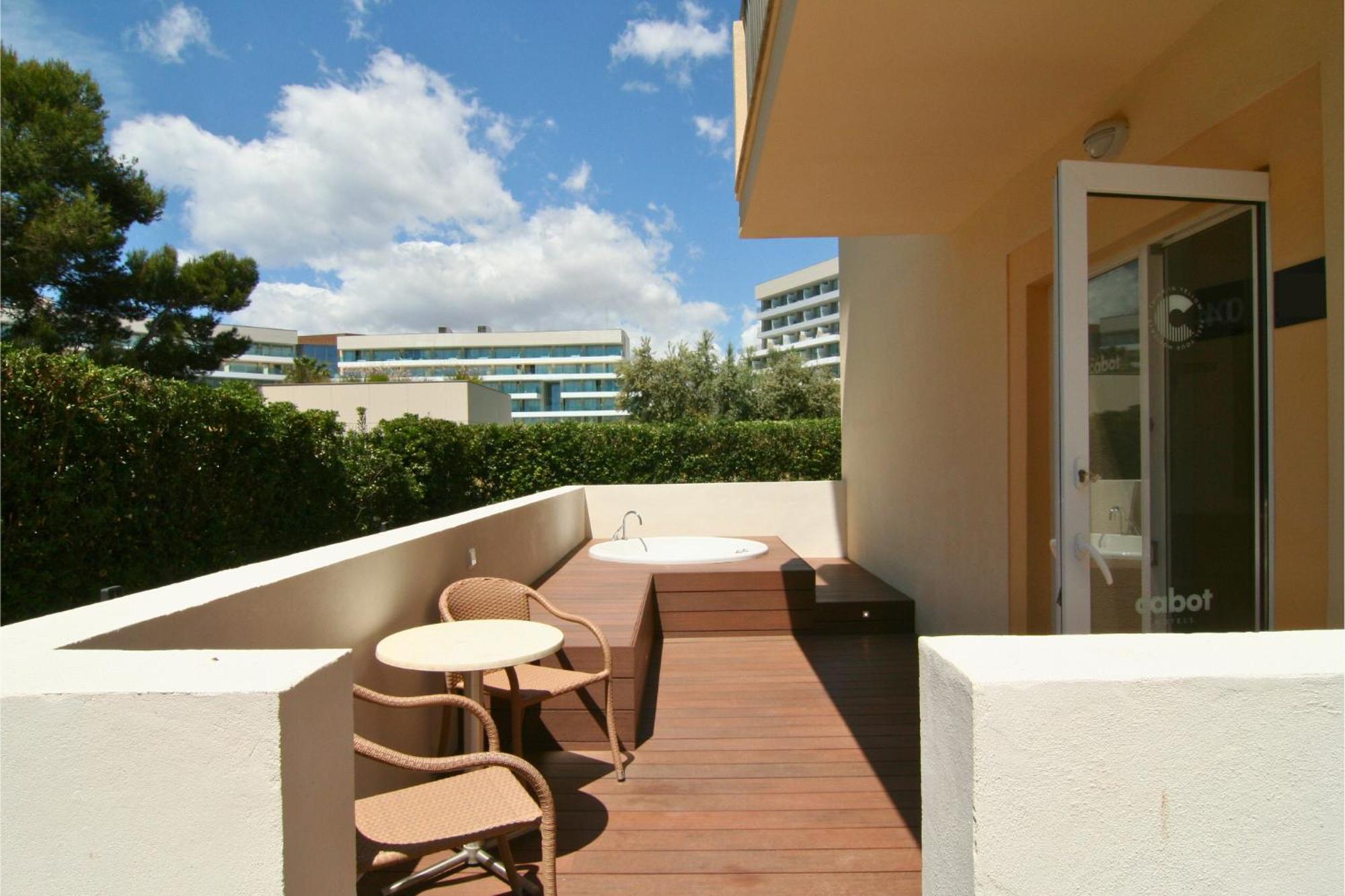 Cabot Tres Torres Apartamentos Плая де Палма Екстериор снимка