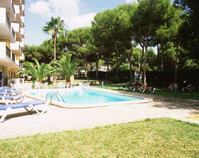 Cabot Tres Torres Apartamentos Плая де Палма Екстериор снимка
