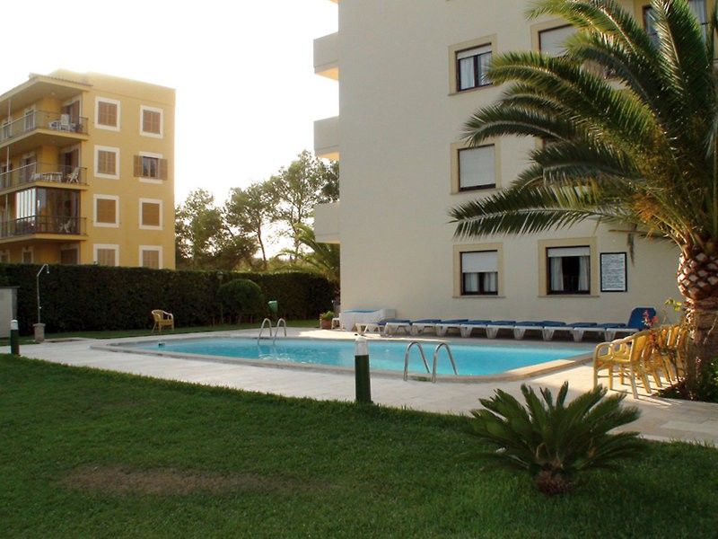 Cabot Tres Torres Apartamentos Плая де Палма Екстериор снимка